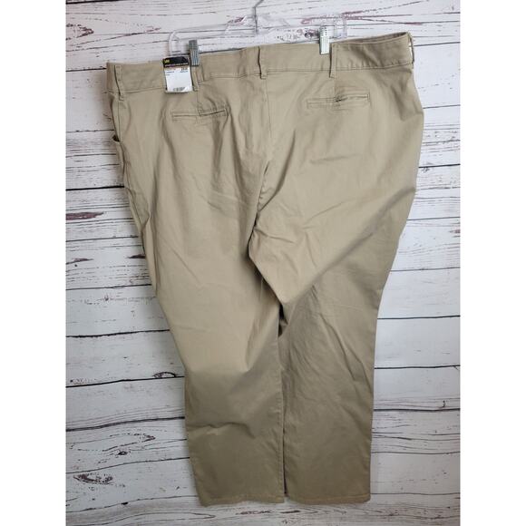 NWT Lee Tan Chino Straight Leg Relaxed Fit Mid Rise Pants Women's Plus Size 26W - Picture 10 of 13